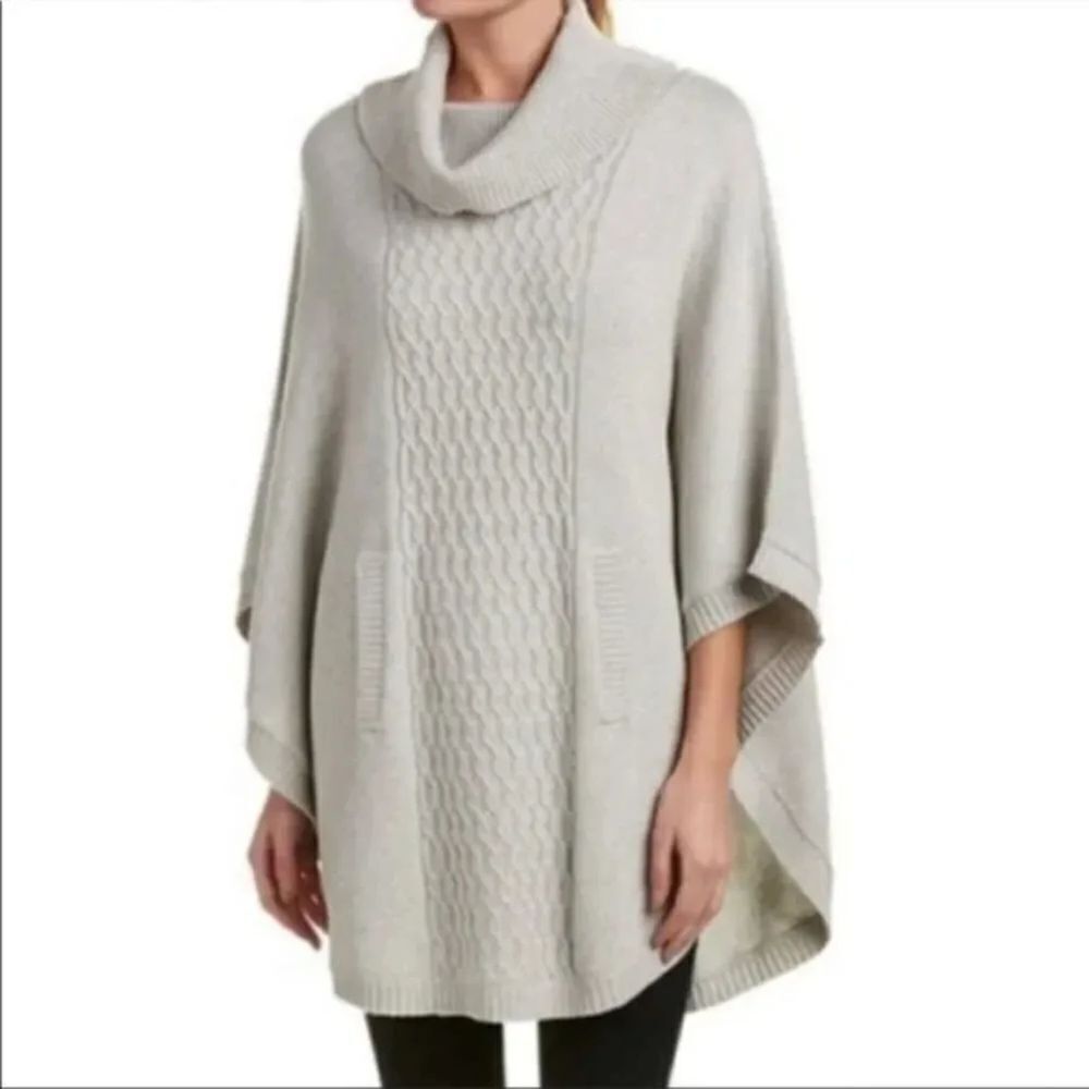 CABI Glacier Gray Cable Knit Kangaroo Pouch Cowl Neck Poncho Sweater Size Small